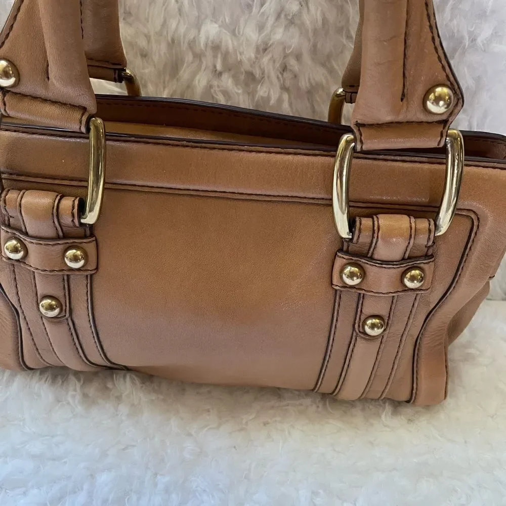 Banana Republic leather medium satchel with gold tone hardwares